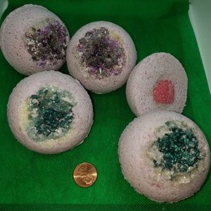 2EA Geode bath bomb pack